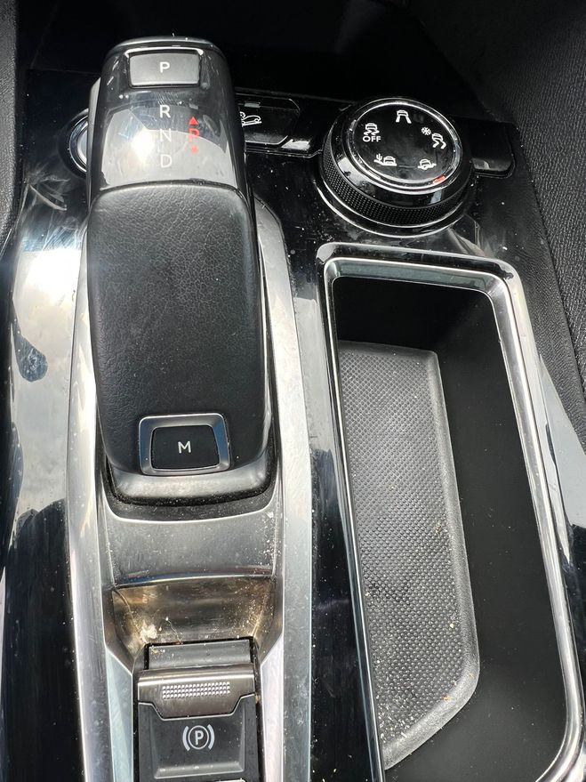 Peugeot 3008 1.6 BLUEHDI 120 GT LINE FULL OPTIONS Blanc de 2019