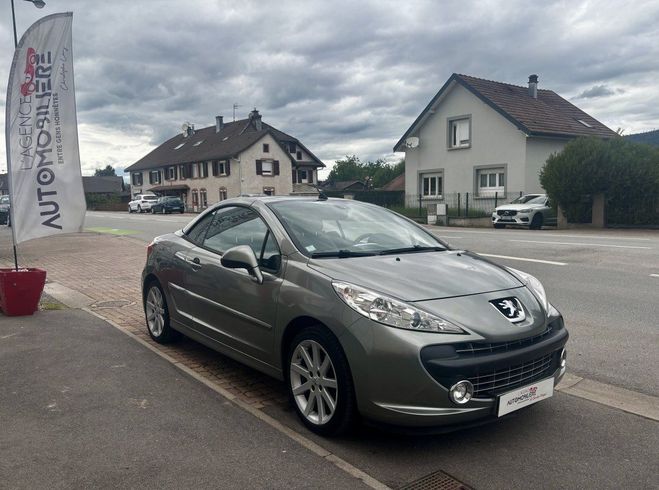 Peugeot 207 CC 1.6 HDi 110ch ROLAND GARROS Gris de 2009