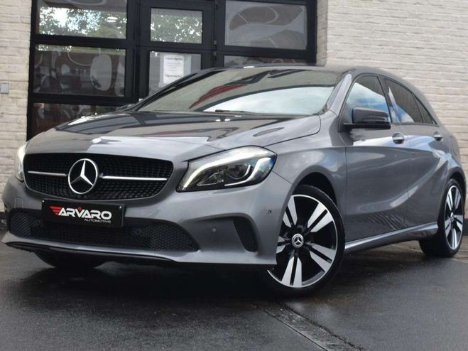 Mercedes Classe A 180 I Xenon Leder PDC Verw Zetels Navi G Gris M�tallis� de 