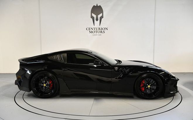Ferrari F12 Berlinetta onyx Noir de 2013