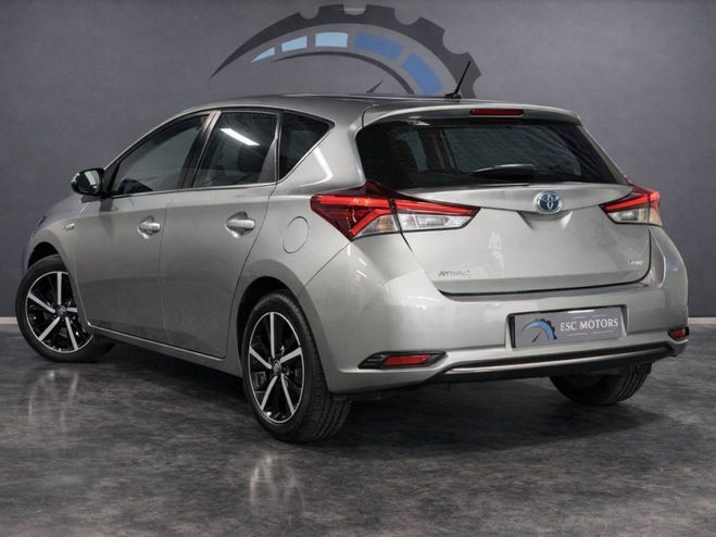 Toyota Auris 1.8 HYBRID 136ch collection CAMERA DE RE Gris de 2018