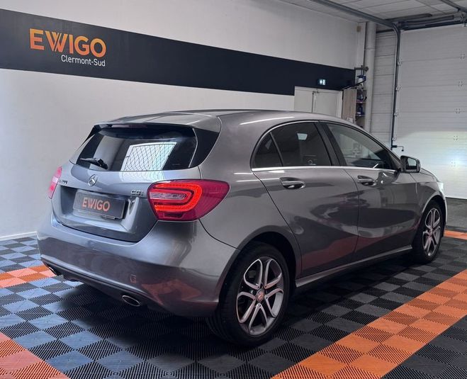 Mercedes Classe A 1.8 200 cdi 135ch sensation-camera de re Gris de 2014