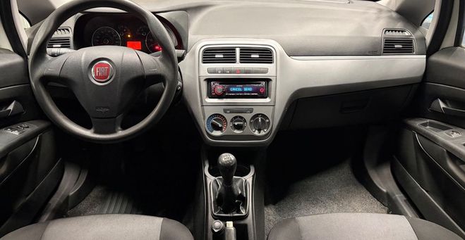 Fiat Grande Punto 1.3 mjt 75 dynamic Blanc de 2012