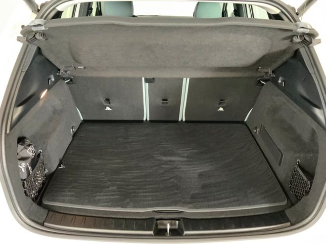 Mercedes Classe GLA classe 180 d Progressive AHK WinterPak R Gris M�tallique de 