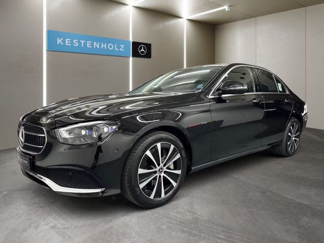 Mercedes Classe E 300 Avantgarde LEDER AHK PANO MEMORY 360 Blanc de 