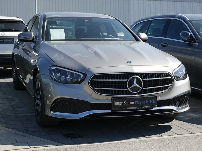 Mercedes Classe E 300 Limousine Avantgarde Ambiente Kamera Gris M�tallique de 