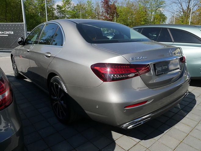 Mercedes Classe E 300 Limousine Avantgarde Ambiente Kamera Gris M�tallique de 