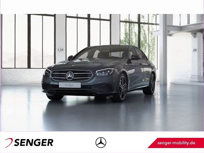 Mercedes Classe E 300 Avantgarde Night Panoramadach Distro Gris M�tallique de 