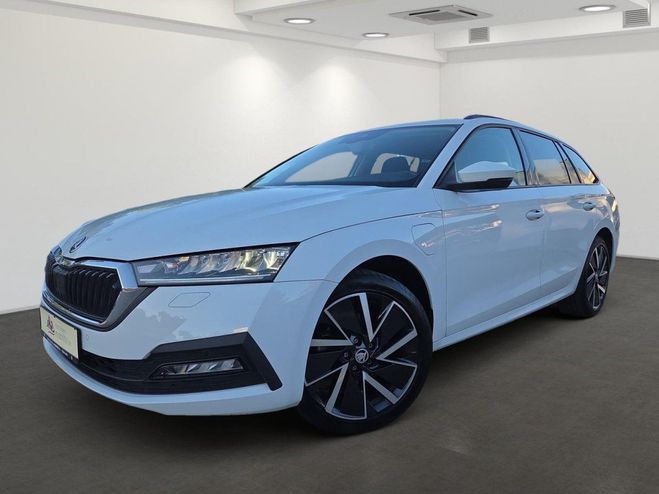 Skoda Octavia Combi CLEVER iV 204PS PHEV DSG MASSAGE+K Blanc M�tallique de 
