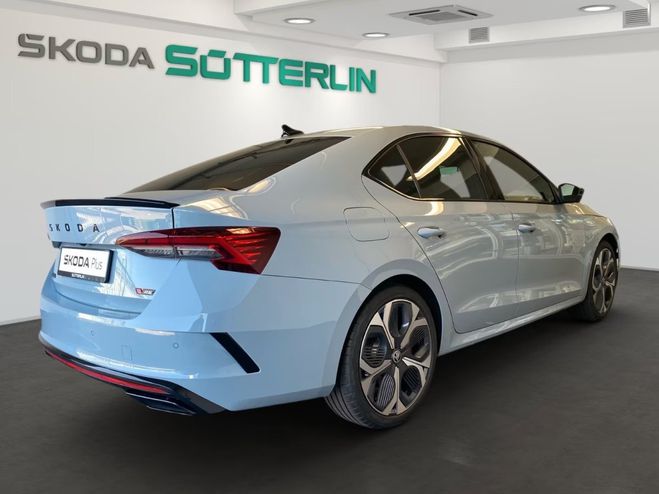 Skoda Octavia RS 2.0 TSI DSG CANTON Area-View Afficher Plus de 