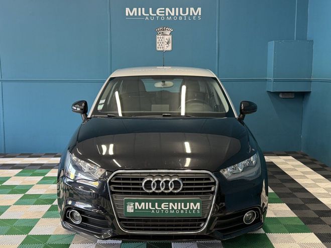 Audi A1 Sportback 1.6 TDI 90CH FAP AMBIENTE Noir de 2013