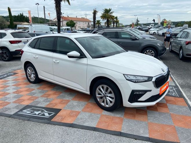 Skoda Scala 1.0 TSI 116 DSG7 SELECTION Cam�ra Radars Blanc de 2025