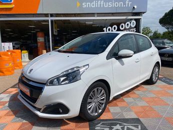  Voir d&eacute;tails -Peugeot 208 1.2 PURETECH 82 ACTIVE &agrave; Lescure-d'Albigeois (81)