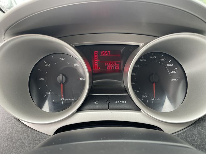 Seat Ibiza 1.2 TDI75 FAP PREFERENCE 5P GRIS FONCE  de 2011