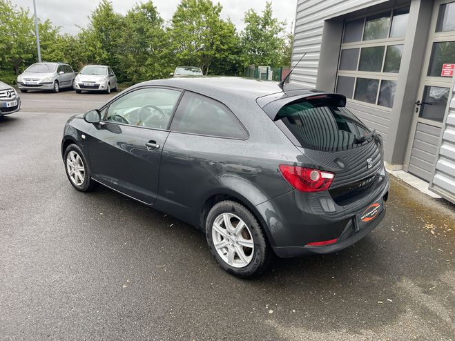 Seat Ibiza 1.2 TDI75 FAP PREFERENCE 5P GRIS FONCE  de 2011