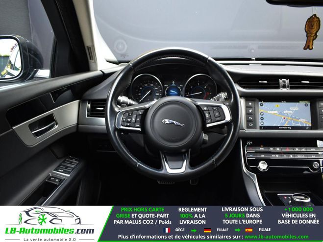 Jaguar XF 240 ch BVA AWD Noir M�tallique de 2018