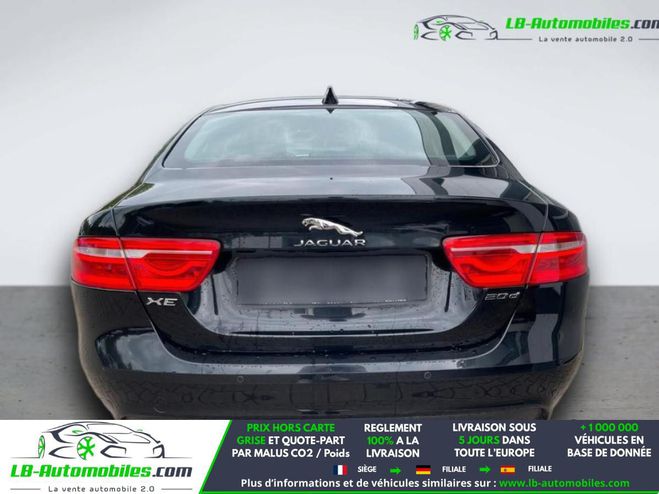 Jaguar XE 180 ch BVA Noir M�tallique de 2016