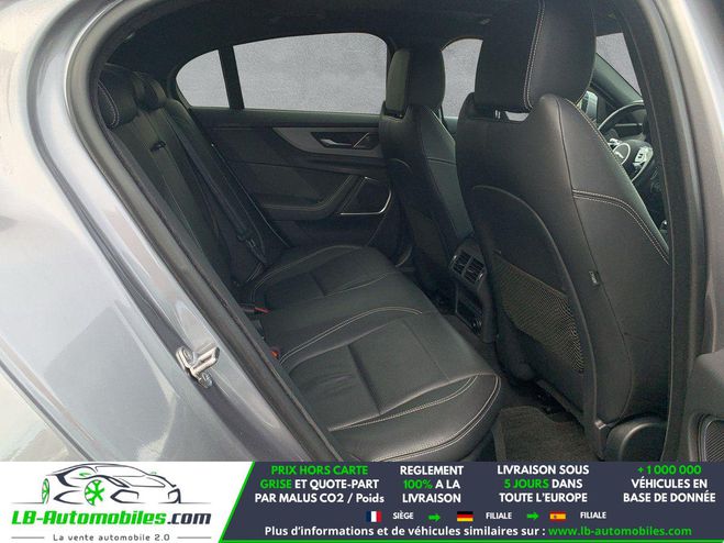 Jaguar XE D180 BVA Gris M�tallique de 2019