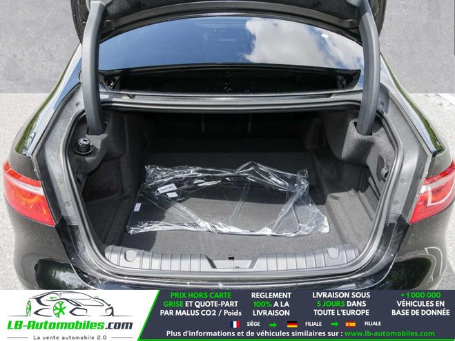 Jaguar XF 180 ch BVA Noir M�tallique de 2017