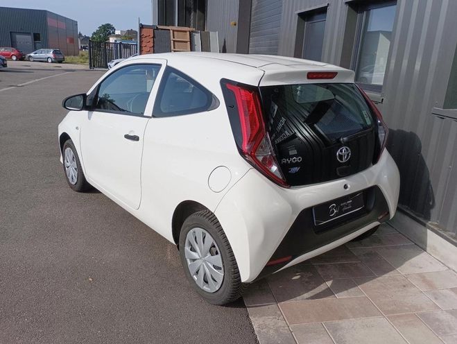 Toyota Aygo 1.0 VVTI 72CV BVM5 Climatisation Bluetoo Blanc de 2019