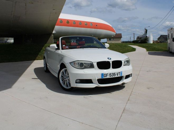 BMW Serie 1 CABRIOLET (E88) 125IA 218CH LUXE Blanc Ultra de 2012