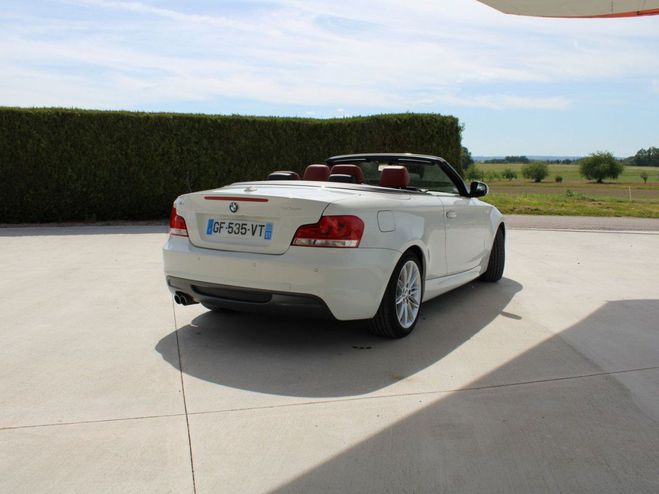 BMW Serie 1 CABRIOLET (E88) 125IA 218CH LUXE Blanc Ultra de 2012