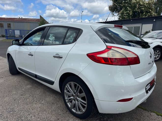 Renault Megane 3 1.5DCi 110CH FAP GTline Eco� 5p Blanc de 2011