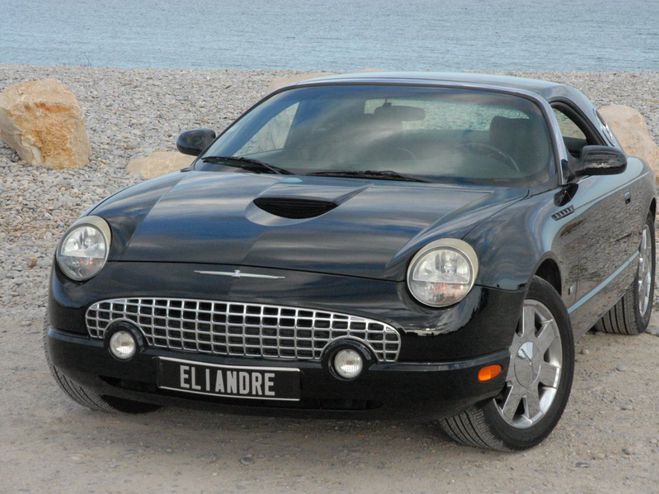 Ford Thunderbird 4.0 L V8 256 ch Noir de 2001