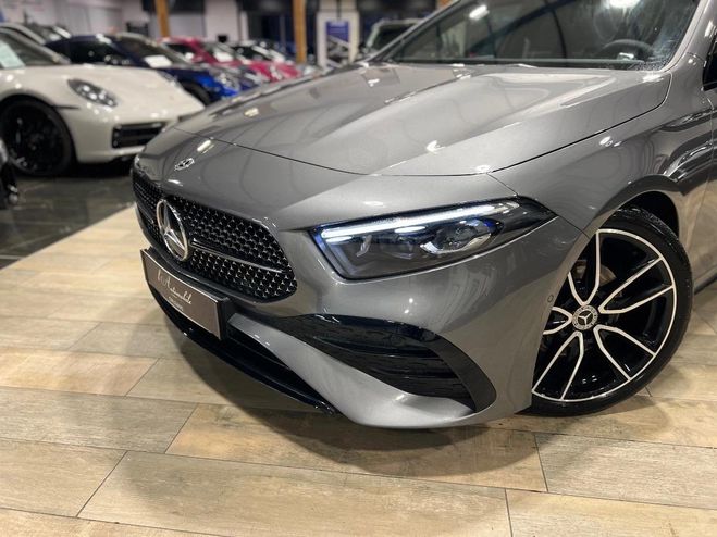 Mercedes Classe A IV (2) 200 D 150 AMG LINE 8G-DCT Gris de 2025