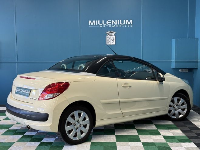 Peugeot 207 CC 1.6 VTI 16V SPORT 1ERE MAIN Blanc de 2012