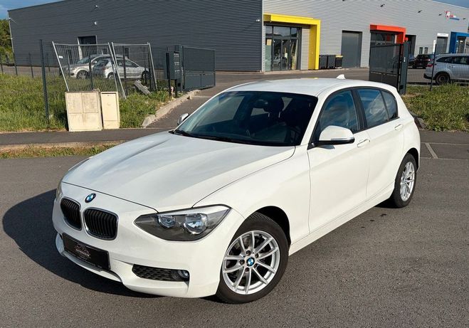BMW Serie 1 118D LOUNGE 2.0 143 CH Blanc de 2014