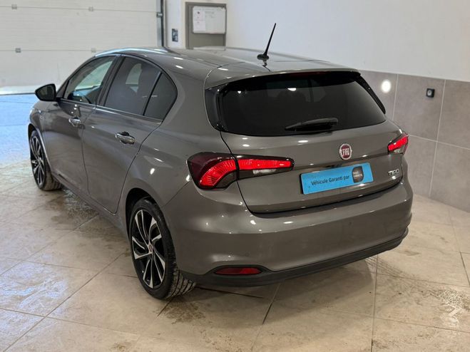 Fiat Tipo 1.6 multijet 120cv lounge dct boite auto GRIS de 2018