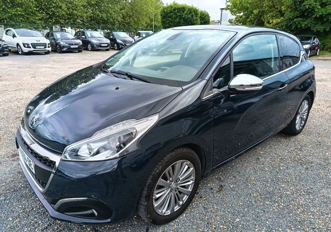 Peugeot 208 1.2 110cv ALLURE 1 ERE MAIN Gris de 2018