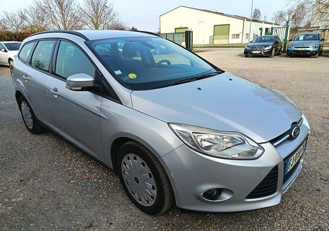 Ford Focus SW 1.6 TDCI 105cv BUSINESS BVM6 Gris de 2014