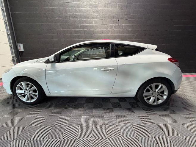 Renault Megane III COUPE TCE 115 Energy eco2 Dynamique Blanc de 2013