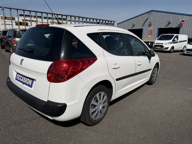 Peugeot 207  SW 1.6 HDi 92ch PREMIUM BLANC de 2010