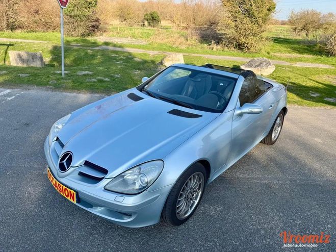 Mercedes Classe SLK Classe 1.8 200 KOMPRESSOR 165 CH BVA CAB Gris de 2004