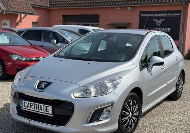 Peugeot 308 1.6 e-HDI 115cv 5 portes TR�S BON �TAT K Gris de 2012