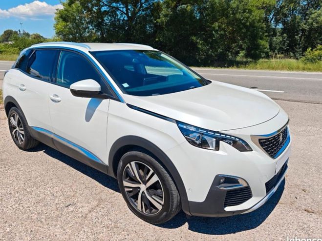 Peugeot 3008 1.5 blue hdi Blanc de 2019