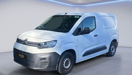 Citroen Berlingo club entreprise 2020 d'occasion a Chavanoz (38)