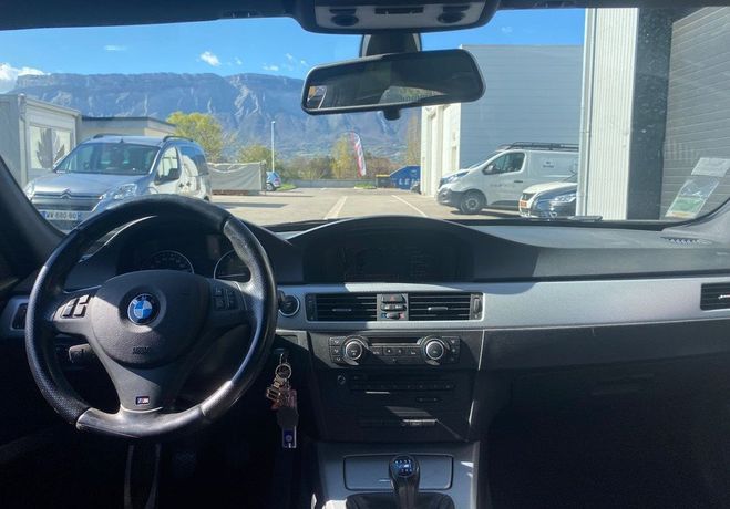 BMW Serie 3 320d 2l 184ch pack m xdrive origine fran Noir de 2011