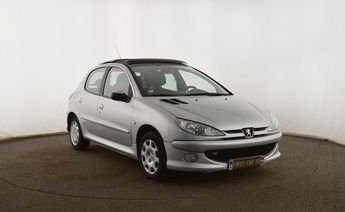  Voir d&eacute;tails -Peugeot 206 1.4I 75CV XLINE 5 PORTES BOITE AUTO &agrave; Vendeville (59)