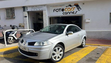 Renault Megane CC II 1.6 16V 110CH DYNAMIQUE BVA 2008 d'occasion a Cannes (06)