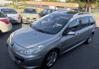  Voir d&eacute;tails -Peugeot 307 Belle 307sw hdi 110ch cuir clm 2007 7 pl &agrave; Marly (57)