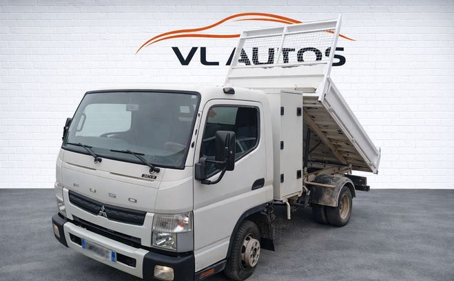 Mitsubishi Canter Fuso Benne 130 cv Ann�e 2012 70500 km Blanc de 2012