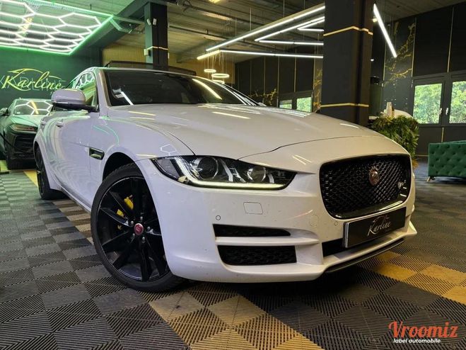 Jaguar XE 2.0 D 180 cv R-SPORT AWD BVA I TOIT OUVR Blanc de 2017
