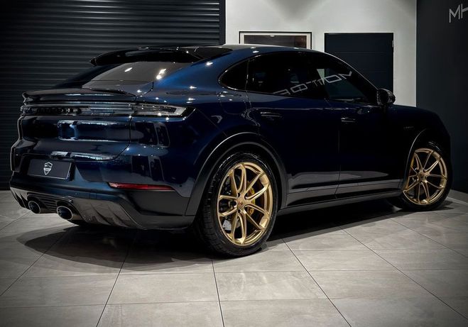 Porsche Cayenne TURBO PACK GT EXCLUSIVE E-HYBRID 4.0 V8  Bleu de 2025