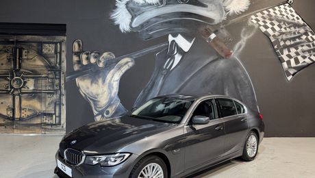 BMW Serie 3 Berline 320e 204ch Luxury BVA8 Hybride S 2021 d'occasion a Ingr� (45)