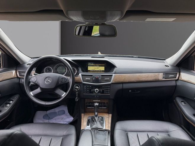 Mercedes Classe E 220 CDI BlueEfficiency El�gance Executiv Noir de 2010