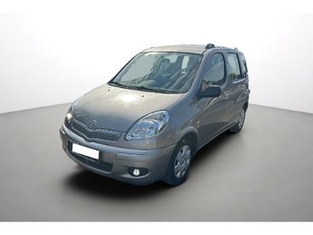  Voir d&eacute;tails -Toyota Yaris Verso 1.3 VVT-i Sol BVA &agrave; Sarcelles (95)